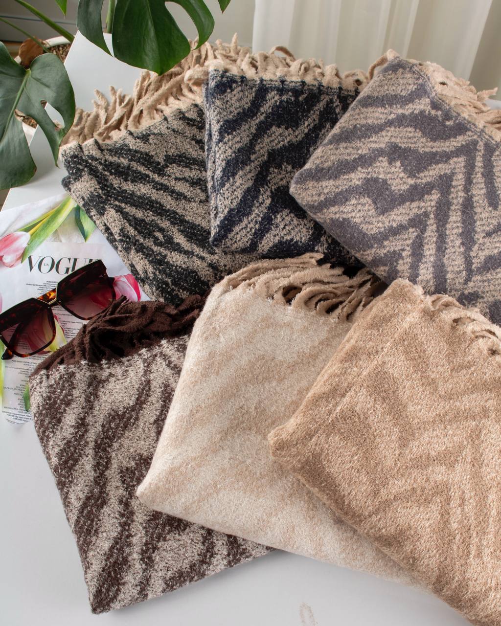 شال موهر حوله ای زنانه