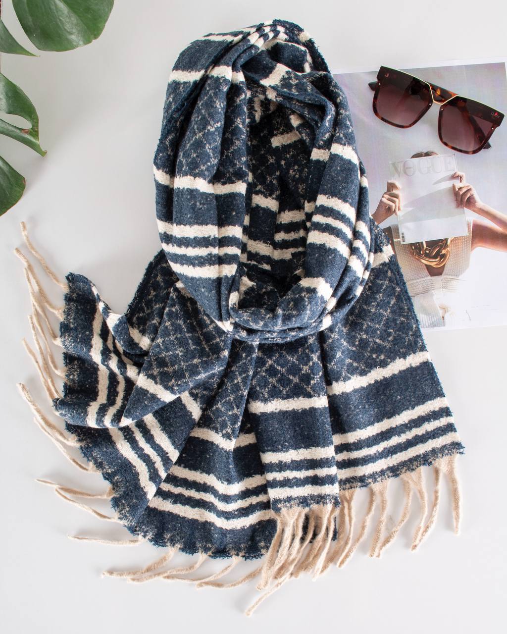 شال موهر حوله ای زنانه